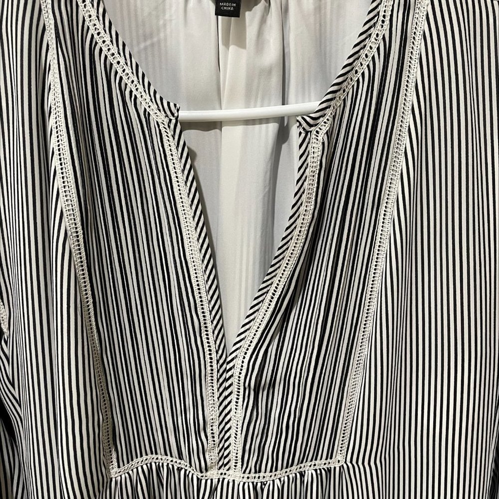 Banana Republic Drop Waist Dress - Picture 3 of 6